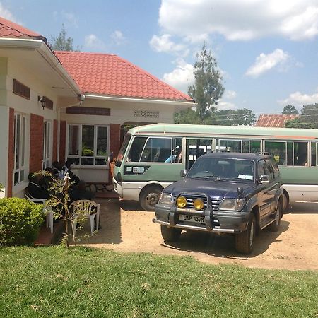 Mubende Hotel Exterior foto